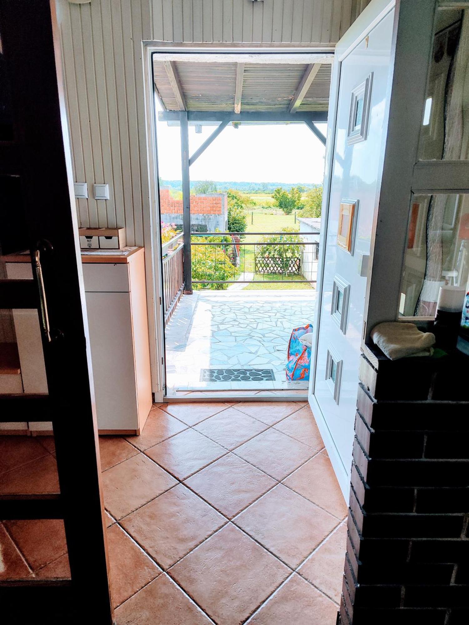 Ruhige Unterkunft Sesvete Exterior foto
