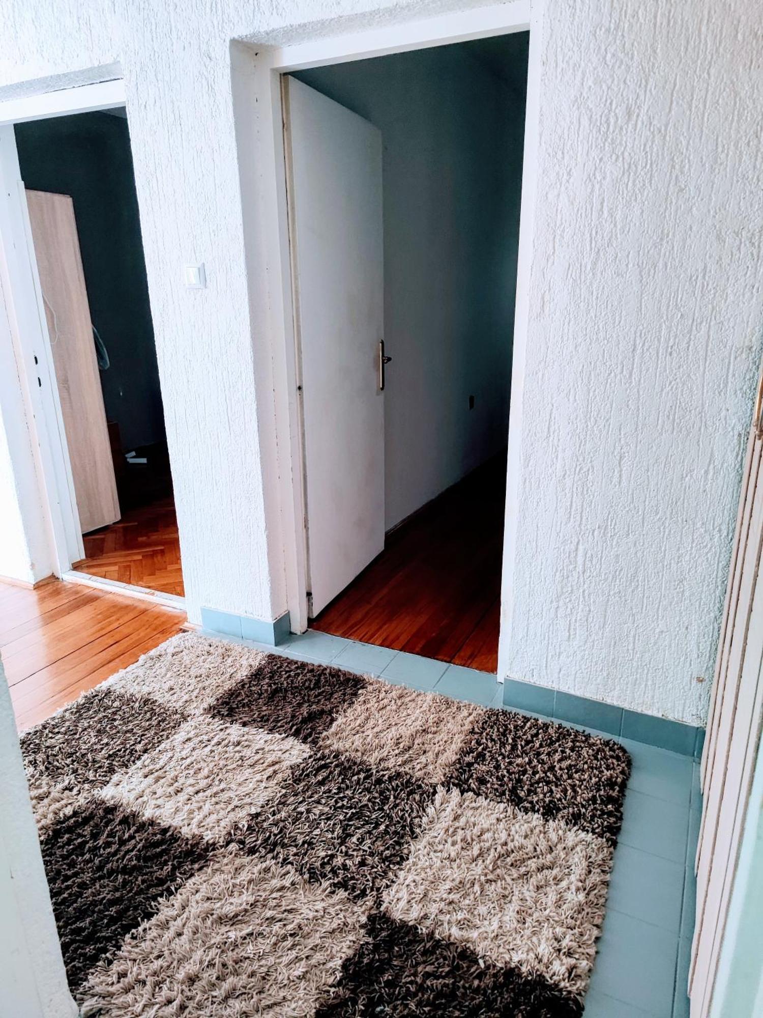Ruhige Unterkunft Sesvete Exterior foto